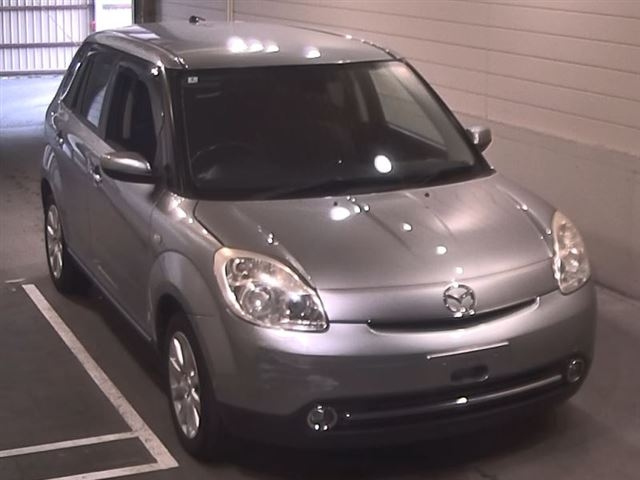 MAZDA VERISA 2012