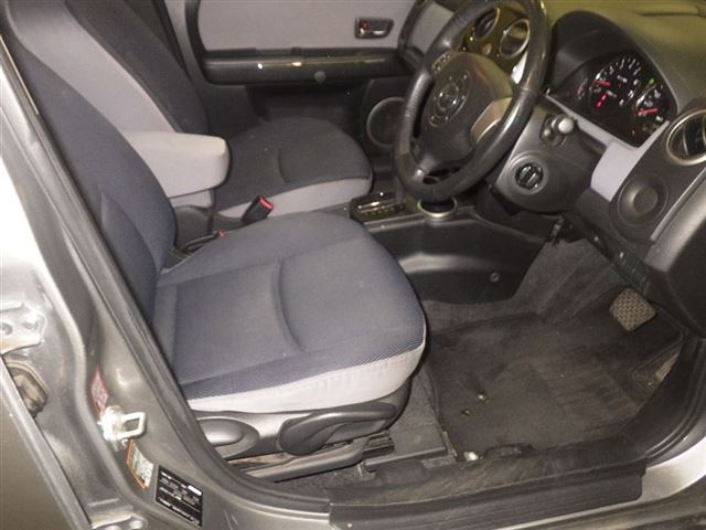 MAZDA VERISA 2012