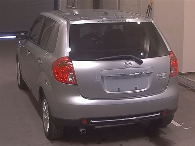 MAZDA VERISA 2012