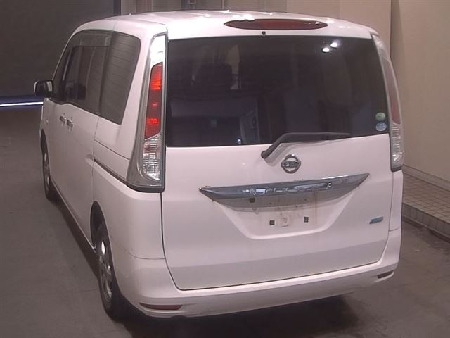NISSAN SERENA 2012