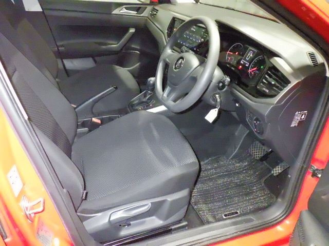 VOLKSWAGEN POLO 2018