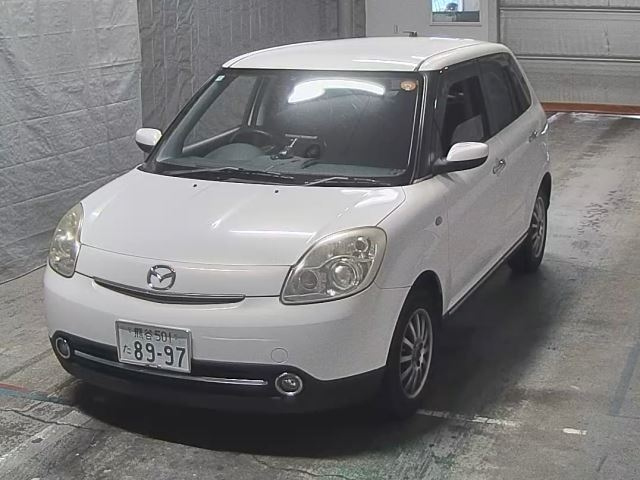 MAZDA VERISA 2008