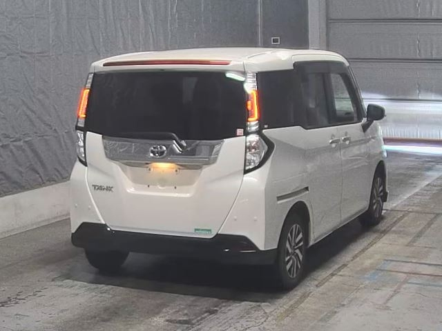 TOYOTA TANK 2019