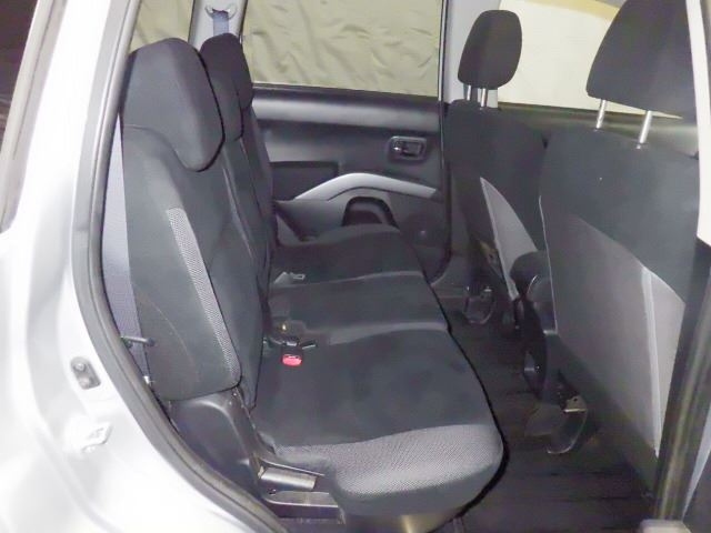 MITSUBISHI OUTLANDER 2008