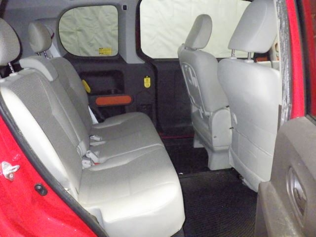 TOYOTA SPADE 2012