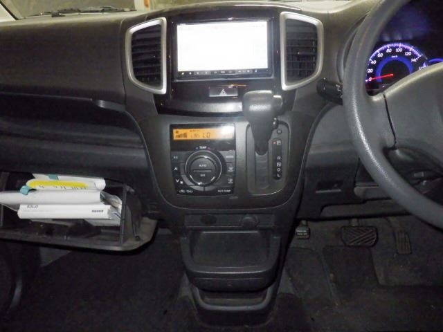 SUZUKI SOLIO 2011