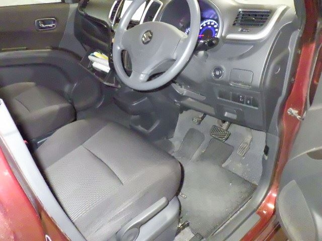 SUZUKI SOLIO 2011