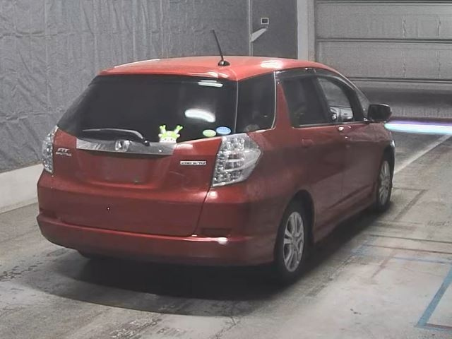 HONDA FIT SHUTTLE 2011