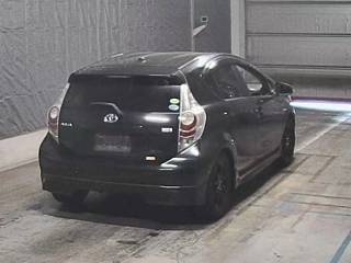 TOYOTA AQUA 2014