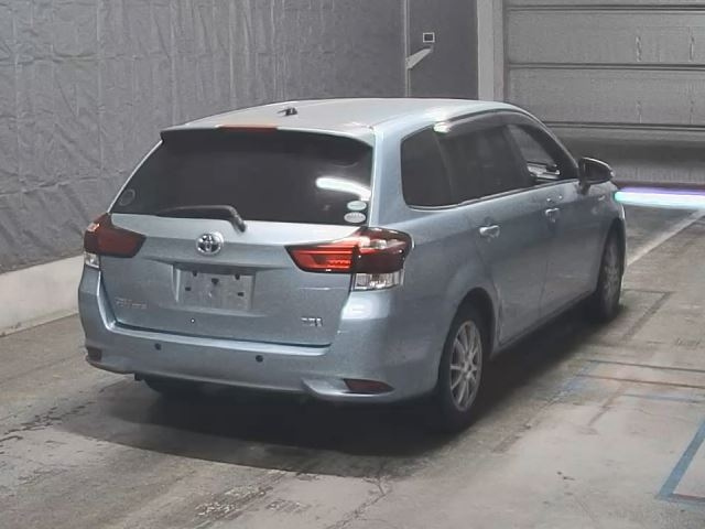 TOYOTA COROLLA FIELDER 2015