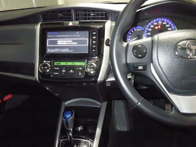 TOYOTA COROLLA FIELDER 2015