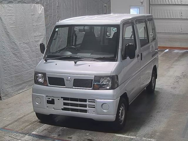 NISSAN CLIPPER VAN 2011