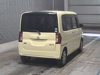 DAIHATSU TANTO 2014