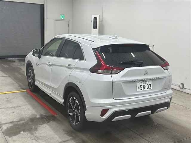 MITSUBISHI ECLIPSE CROSS 2023