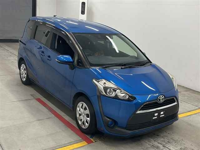 TOYOTA SIENTA 2018