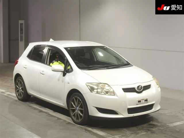 TOYOTA AURIS 2009