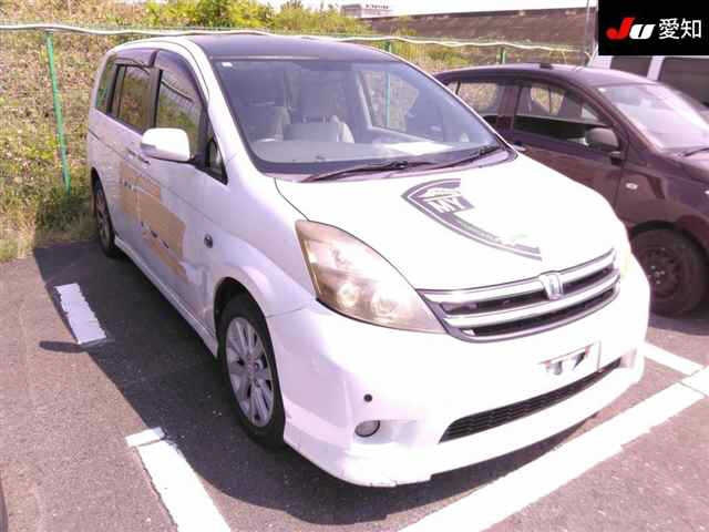 TOYOTA ISIS 2008