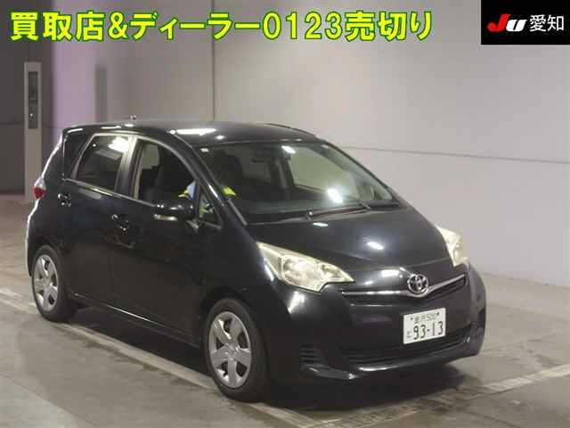 TOYOTA RACTIS 2013