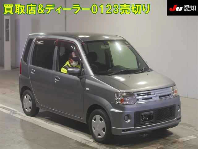 MITSUBISHI TOPPO 2010