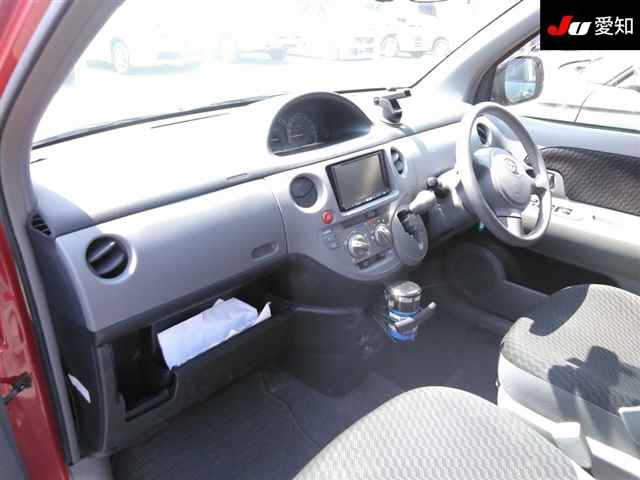 TOYOTA SIENTA 2008