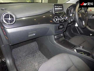 MERCEDES BENZ B CLASS 2012