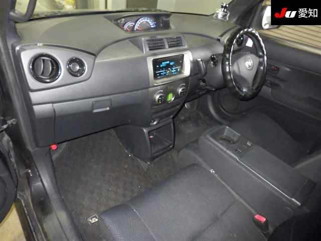 TOYOTA BB 2008