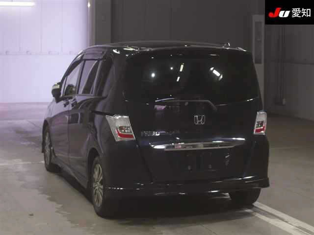 HONDA FREED 2012