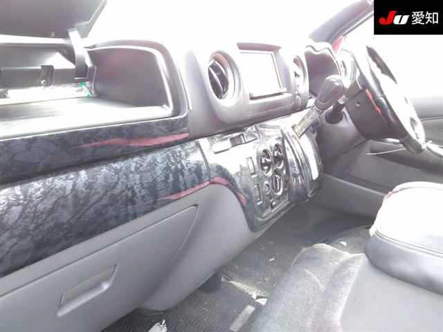 NISSAN CARAVAN VAN 2014