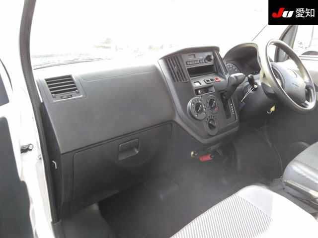 TOYOTA TOWN ACE VAN 2012