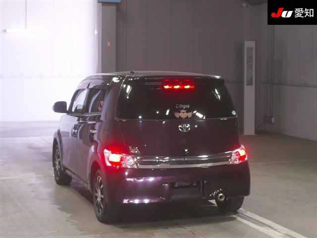 TOYOTA BB 2013