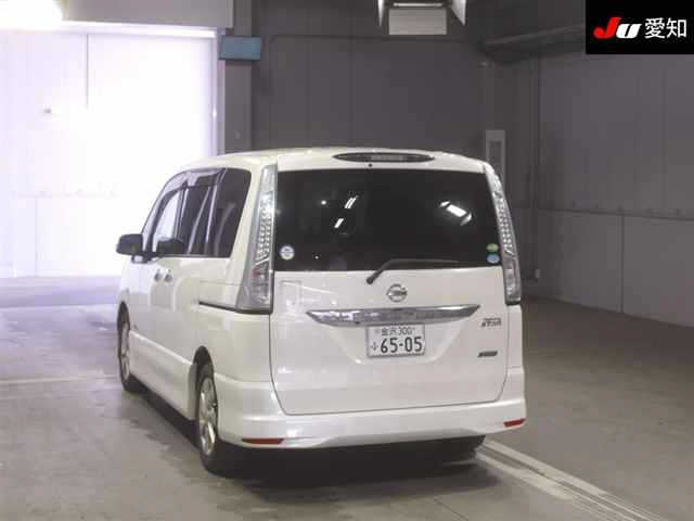 NISSAN SERENA 2013