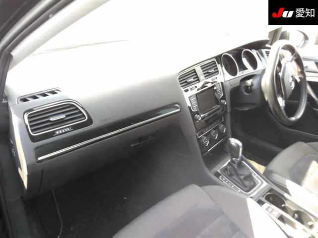 VOLKSWAGEN GOLF 2013