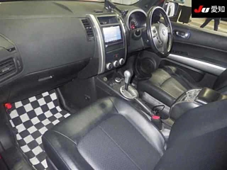 NISSAN X-TRAIL 2012