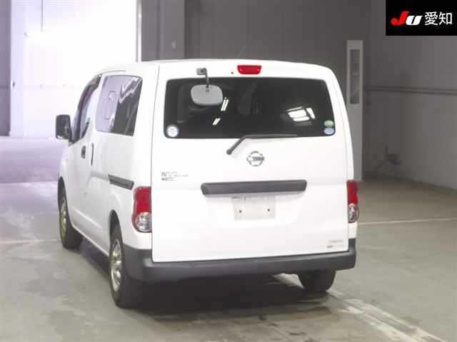 NISSAN NV200 2012