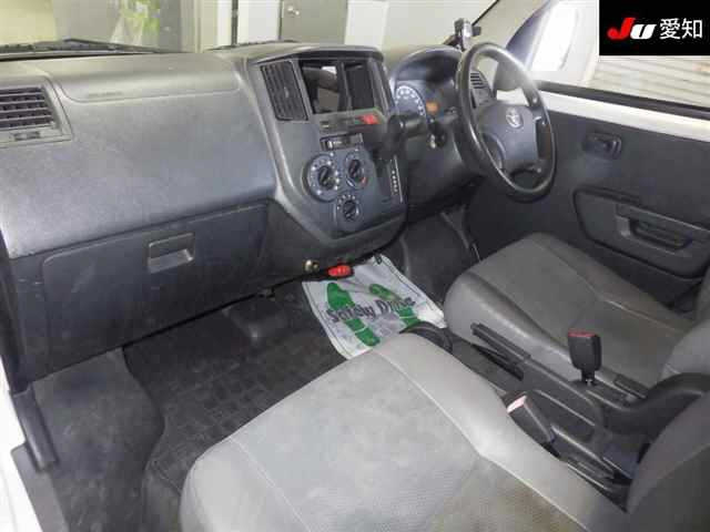 TOYOTA LITE ACE VAN 2016