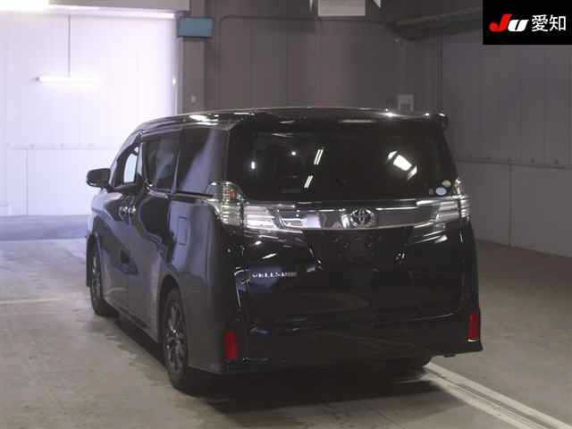 TOYOTA VELLFIRE 2017