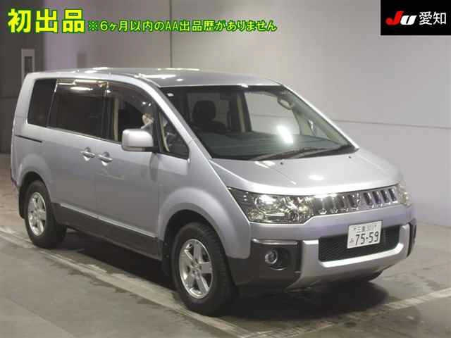MITSUBISHI DELICA D5 2016