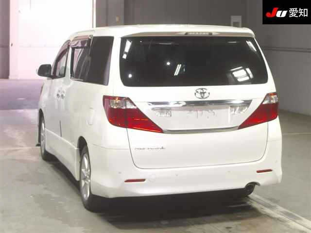 TOYOTA ALPHARD 2010