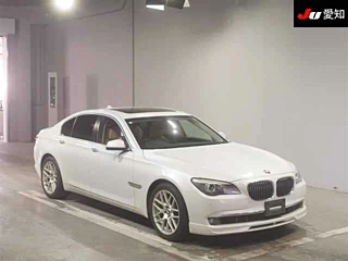 BMW 7 SERIES 2012