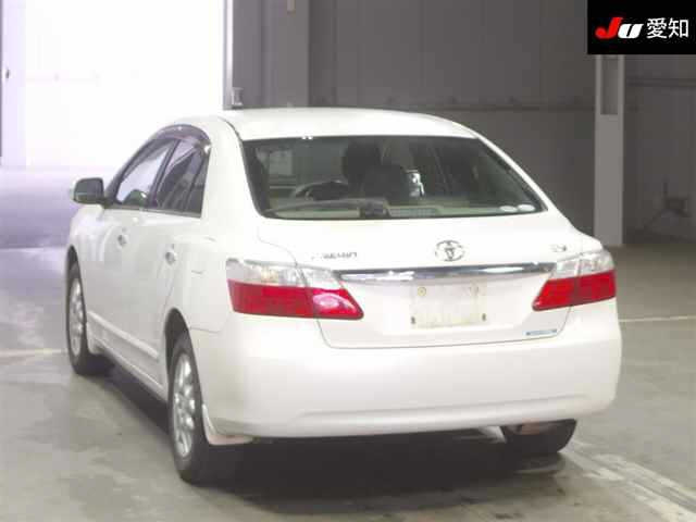 TOYOTA PREMIO 2008