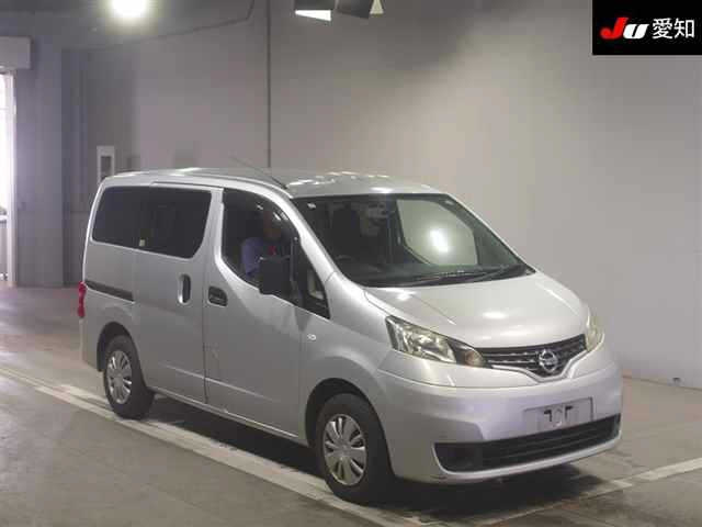 NISSAN NV200 2017