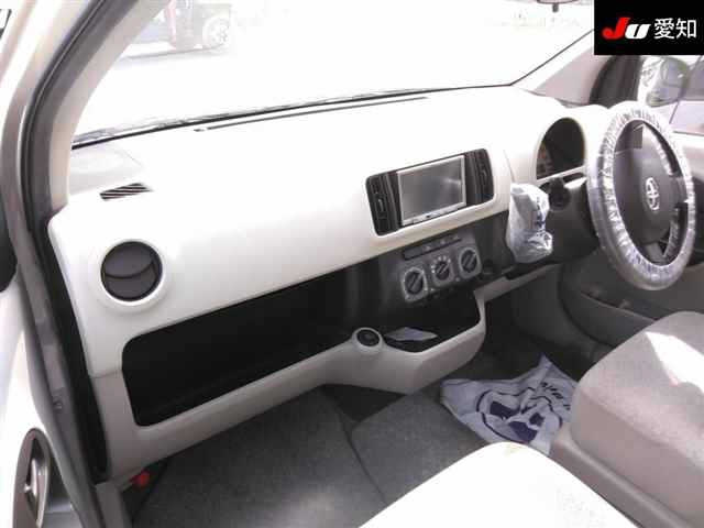 TOYOTA PASSO 2010