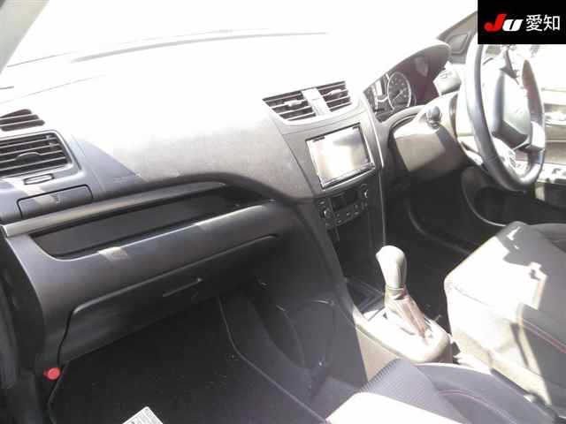 SUZUKI SWIFT 2012