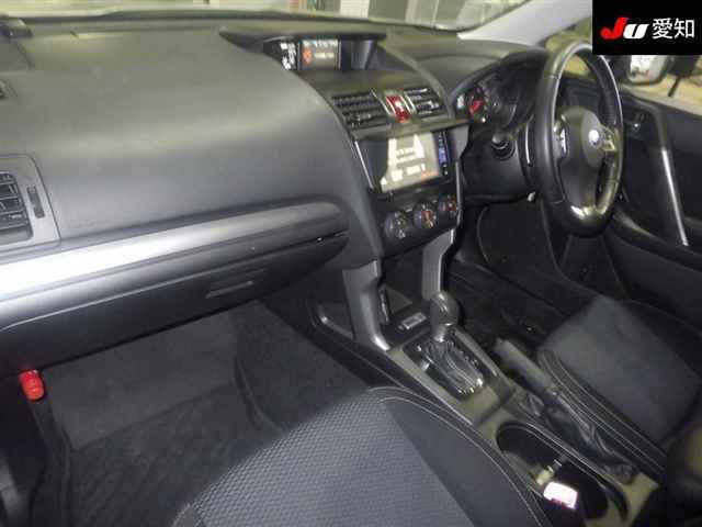 SUBARU FORESTER 2012