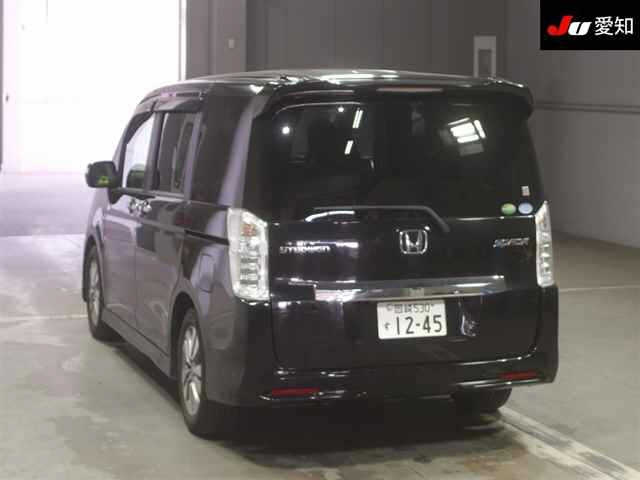 HONDA STEP WAGON 2013