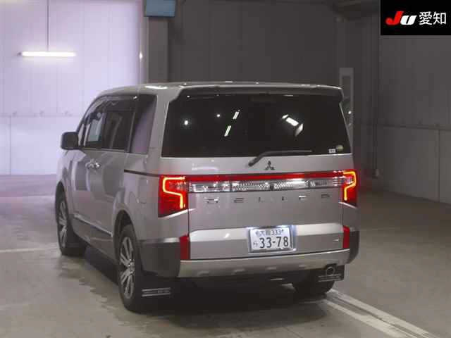 MITSUBISHI DELICA D5 2021