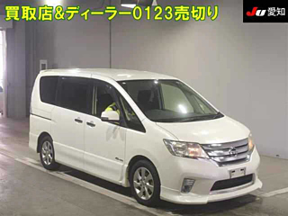 NISSAN SERENA 2012