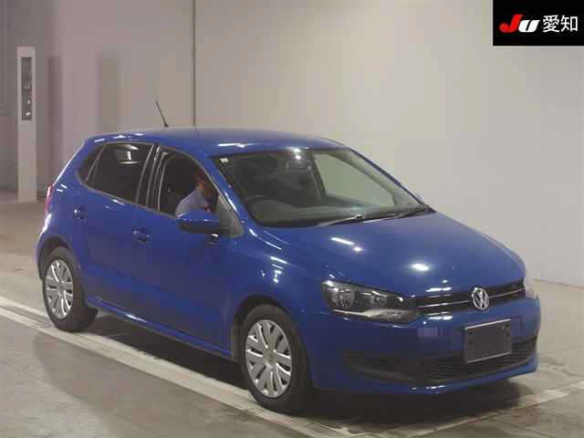VOLKSWAGEN POLO 2013