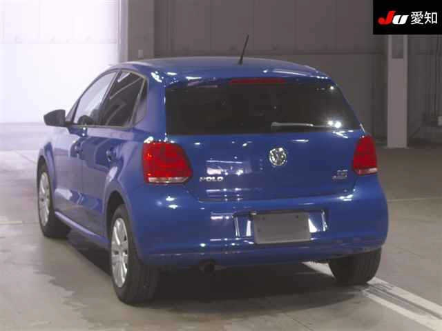 VOLKSWAGEN POLO 2013