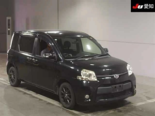 TOYOTA SIENTA 2012